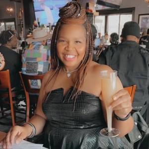 Meet your Posher, Kimberly